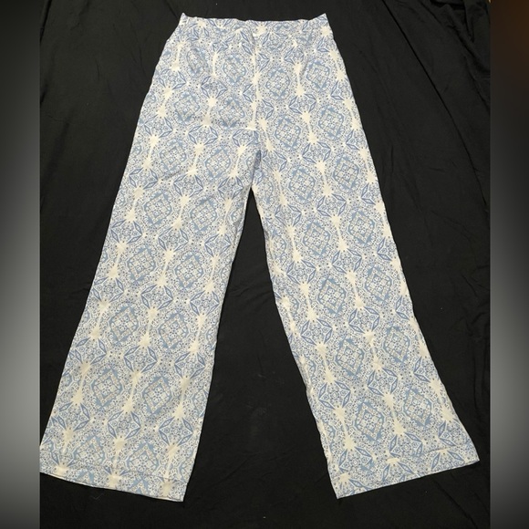 SHEIN paisley pant - Picture 2 of 3